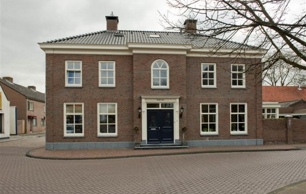 Vrijstaande woning te Klundert